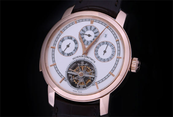 表镜没碎但有坑？江诗丹顿磕碰后的隐藏风险你得知道（图）