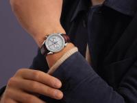 戴江诗丹顿不舒服？很可能是表带长度没调好